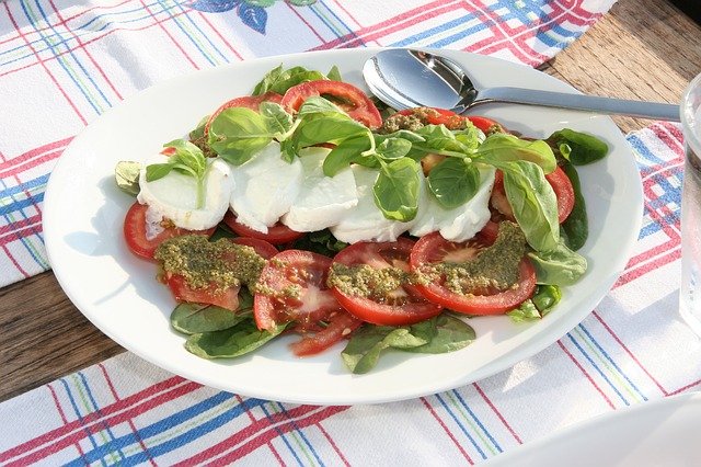 Basil Tomato Salad