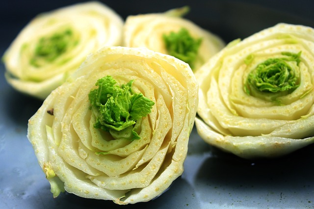 Regrow Chinese Cabbage - Regrow Vegetable Scraps